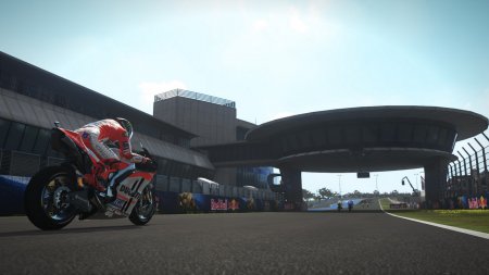 MotoGP 17 скачать торрент